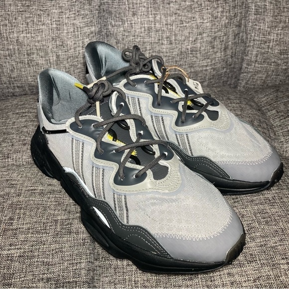 Adidas Ozweego Triple Grey Sneakers Men’s 9 Neon Solar Yellow Accent Chunky Dad main image 8